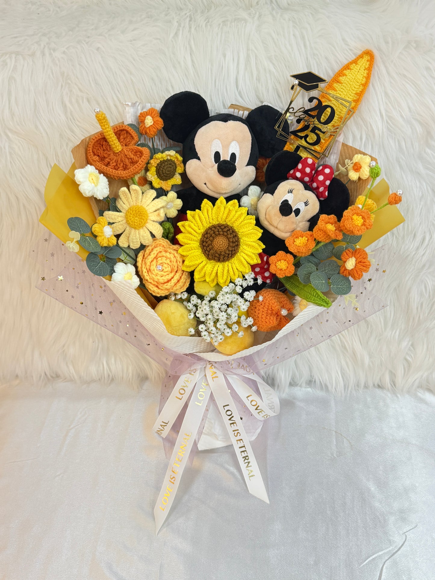 【訂製服務】Disney迪士尼米奇米妮公仔花束(非現貨)|客製花束| 訂製花束 $298起🔥|客製禮物|創意花束|訂製公仔花束|生日花束|畢業花束|週年紀念日花束|情人節花束|升職榮休Farewell 花束|創意禮物|網上訂花|觀塘花店|香港花店
