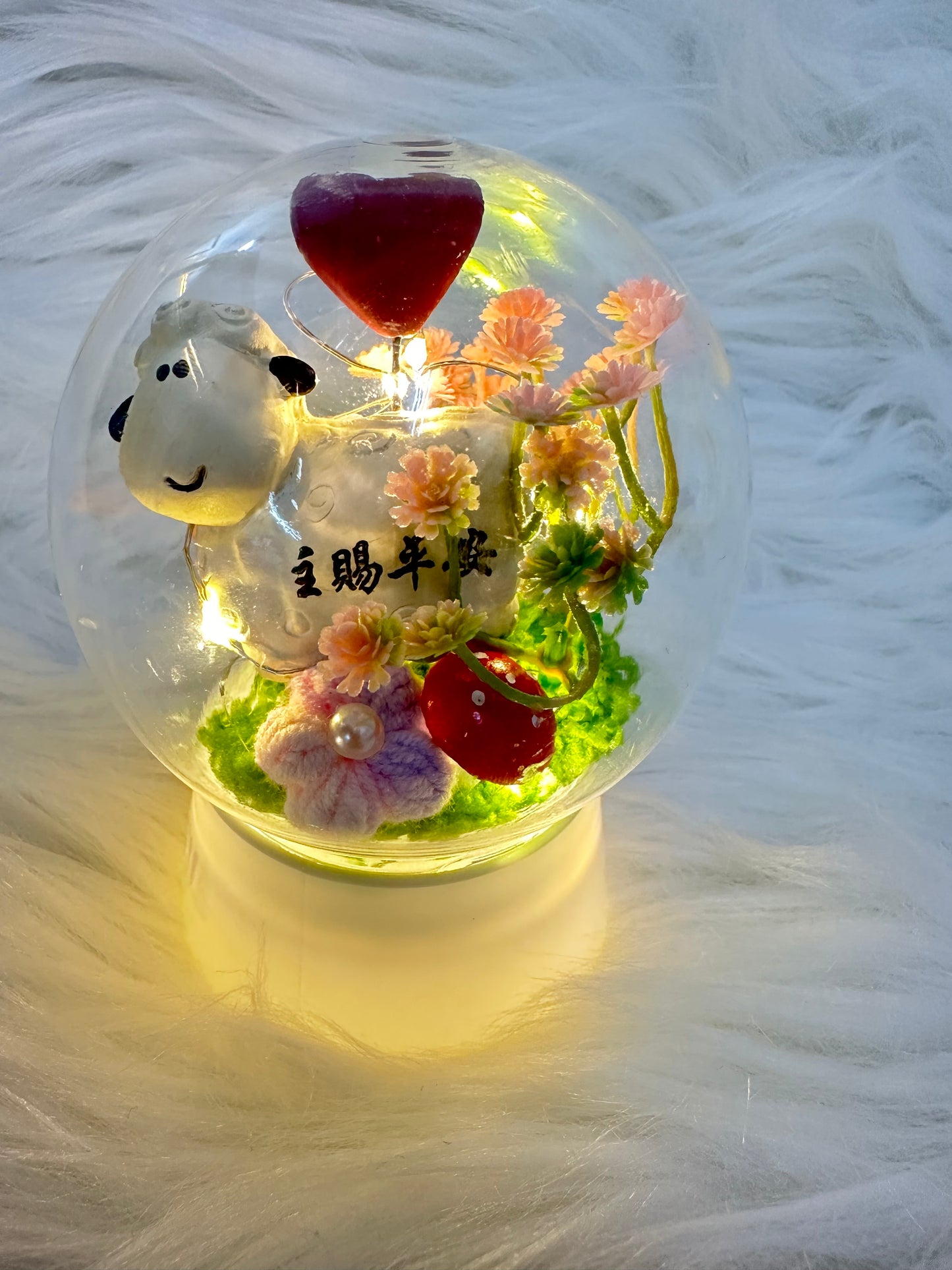 教會發光水晶球小禮品🎁|
浸禮花束 洗禮花束|樹脂心心小羊擺設|6款祝福語|教會系列 基督教洗禮 洗禮禮物|浸禮禮物 浸洗禮物|福音會|香港教會|生活家居品味|家居小擺設|企業禮品訂製|學校團體小禮物|公司紀念品|廣告贈品|禮品訂製|網上訂花|觀塘花店
