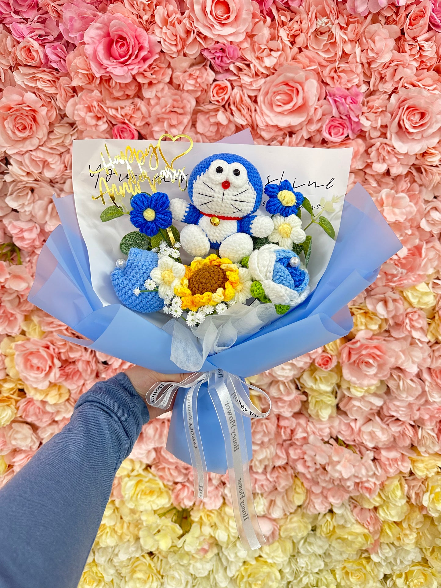 Doraemon 哆啦A夢公仔花束|多啦A夢 叮噹公仔花|生日花束|畢業花束|卡通花束|公仔花束|生日禮物|週年紀念日花束|情人節花束|平價花店|網上訂花|觀塘花店|香港花店