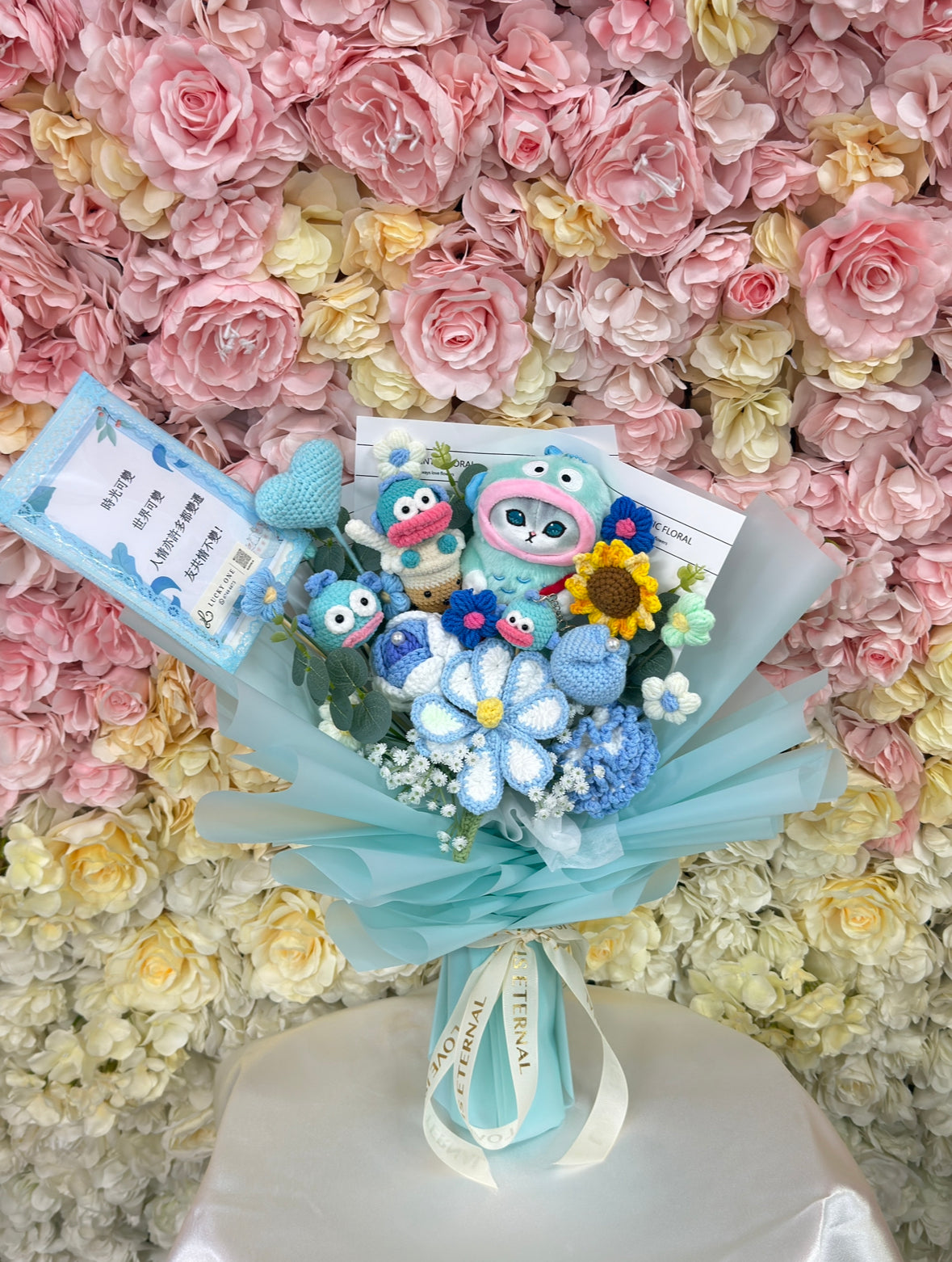 XL Size 超大花束|水怪花束 人魚漢頓公仔花束|Sanrio 三麗鷗|客訂Farewell花束|Mofusand 鯊魚貓|客製禮物|公仔花束|生日花束|畢業花束|週年紀念日花束|情人節花束|網上訂花|平價花店|網上花店|香港花店|觀塘花店
