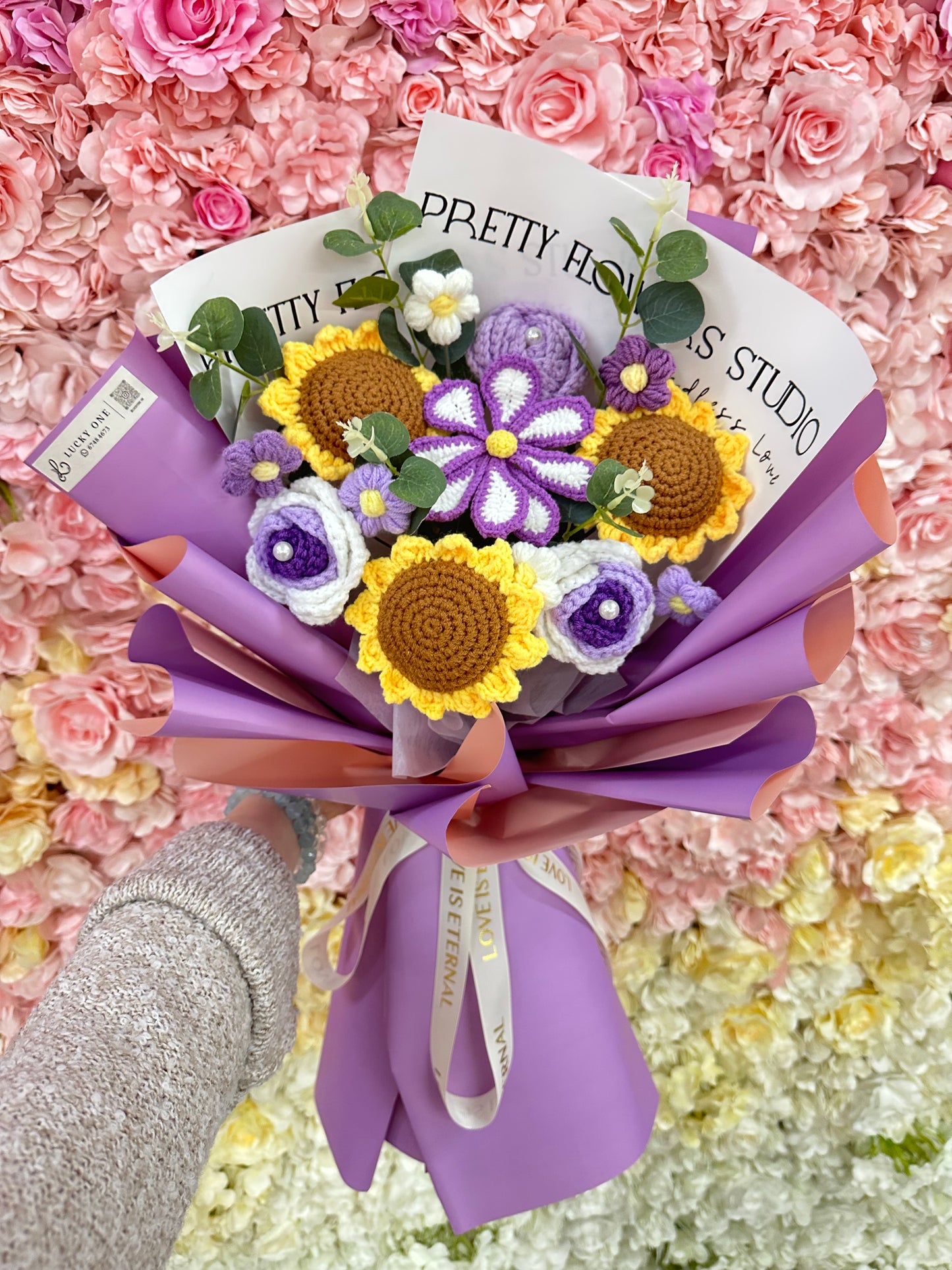 💜XL Size 超大花束|生日花束|客製禮物|生日禮物|畢業花束|週年紀念日花束|情人節花束|即日送花|針織花束|送女朋友|平價花店|網上花店|香港花店|觀塘花店