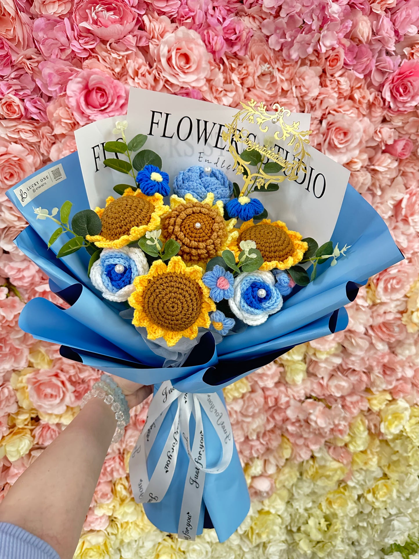 💙XL Size 超大花束|生日花束|客製禮物|生日禮物|畢業花束|週年紀念日花束|情人節花束|即日送花|針織花束|送女朋友|平價花店|網上花店|香港花店|觀塘花店