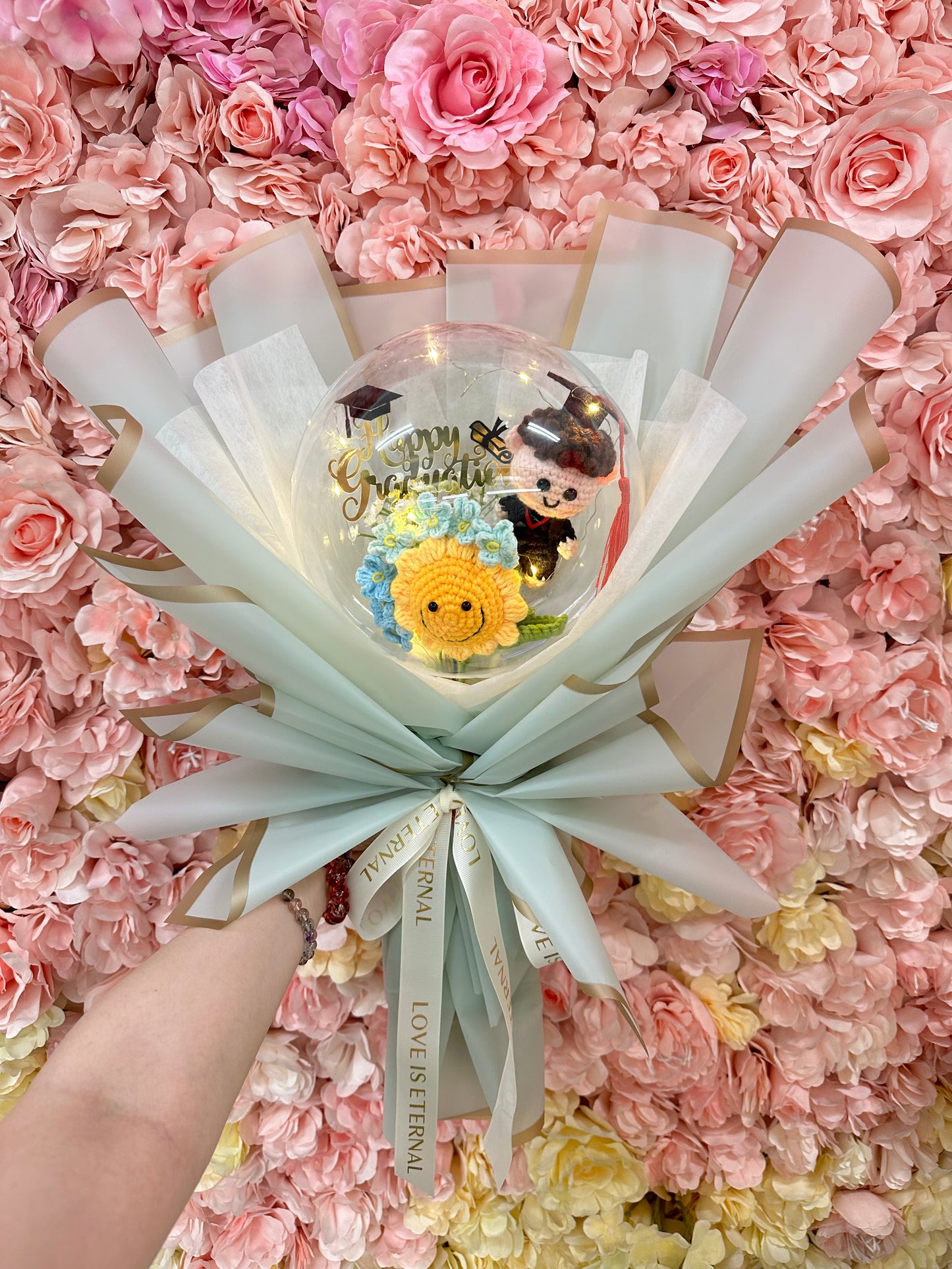 人氣🔥XL Size(男仔款)畢業波波球花束|畢業花束|畢業禮物|氣球花束|網上訂花|針織花束|生日花束|週年紀念日花束|情人節花束|感謝Farewell花束|即日送花|香港花店|觀塘花店