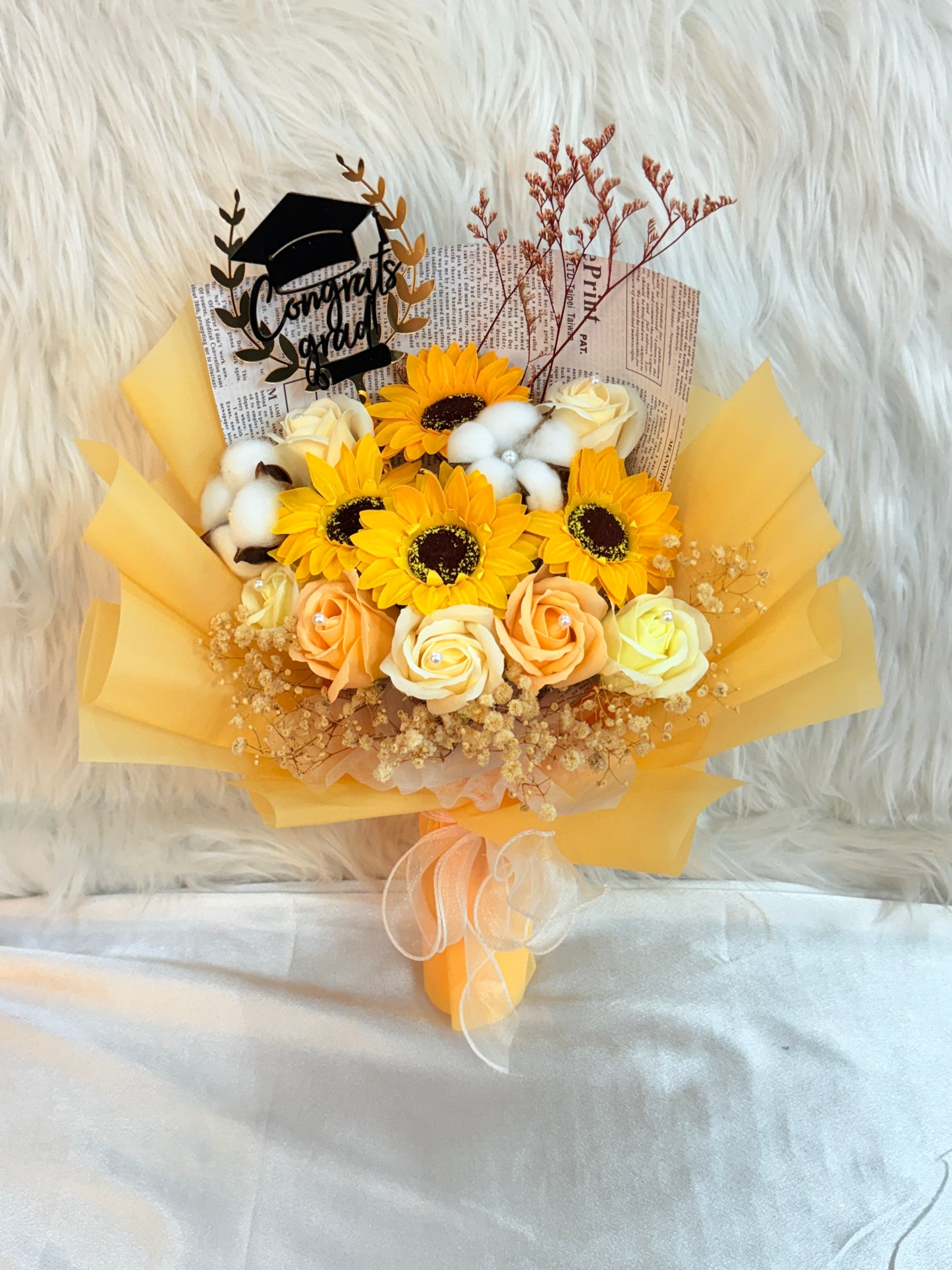 太陽花向日葵🌻玫瑰皂花|香皂花|肥皂花|番梘花|乾燥花|乾花|乾花花束|玫瑰花|畢業花束|畢業禮物|畢業花|幼稚園畢業 小學畢業 中學畢業 大學畢業花束|網上花店|香港花店|即日送花|觀塘花店