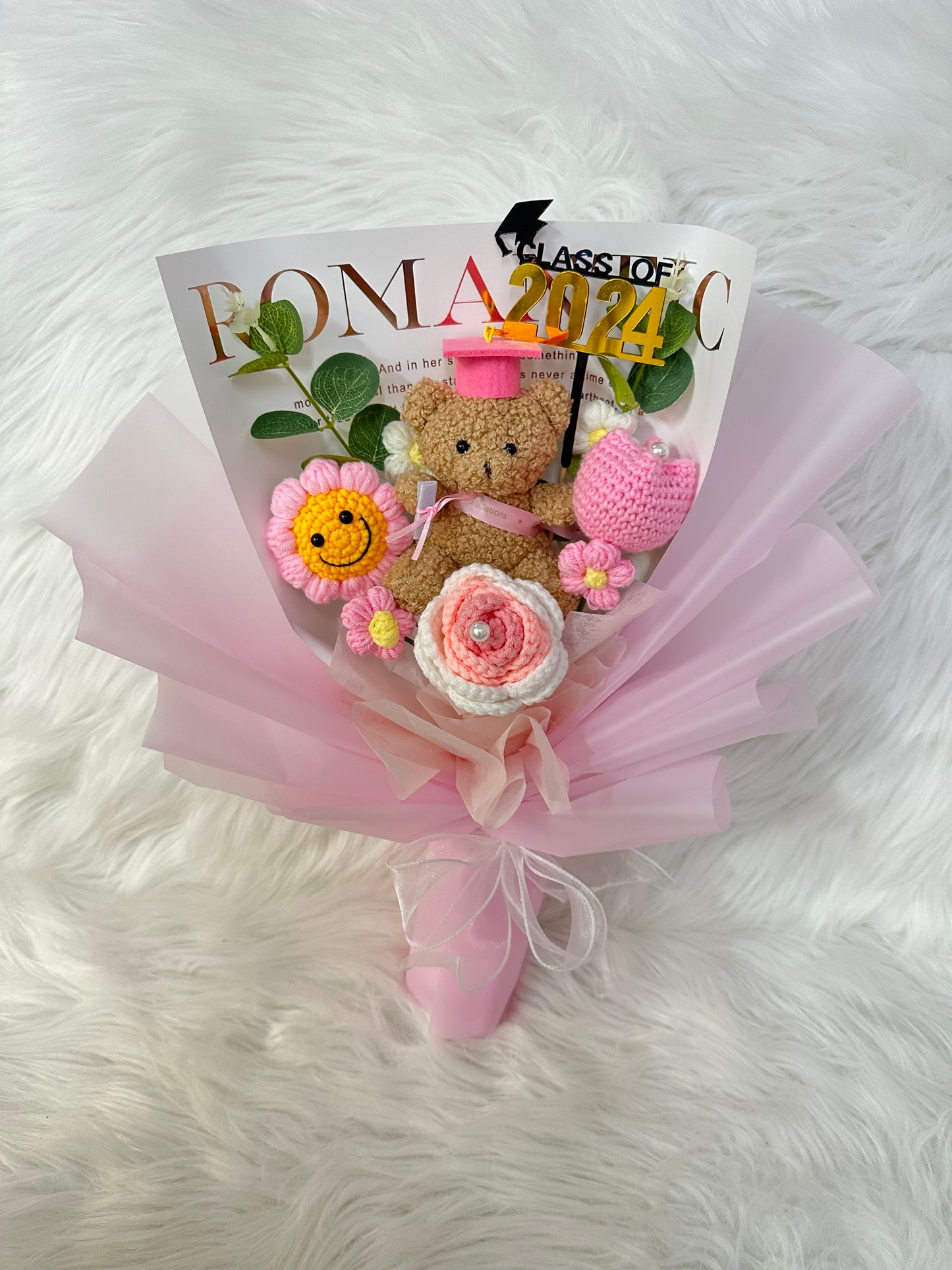 畢業熊|畢業花束|畢業禮物|畢業花|生日花束|情人節花束|表演花束|升職榮休Farewell|追星應援花束|探病慰問花束|浸禮花束|感謝道歉花束|香港平價花店|網上花店|即日送花|觀塘花店