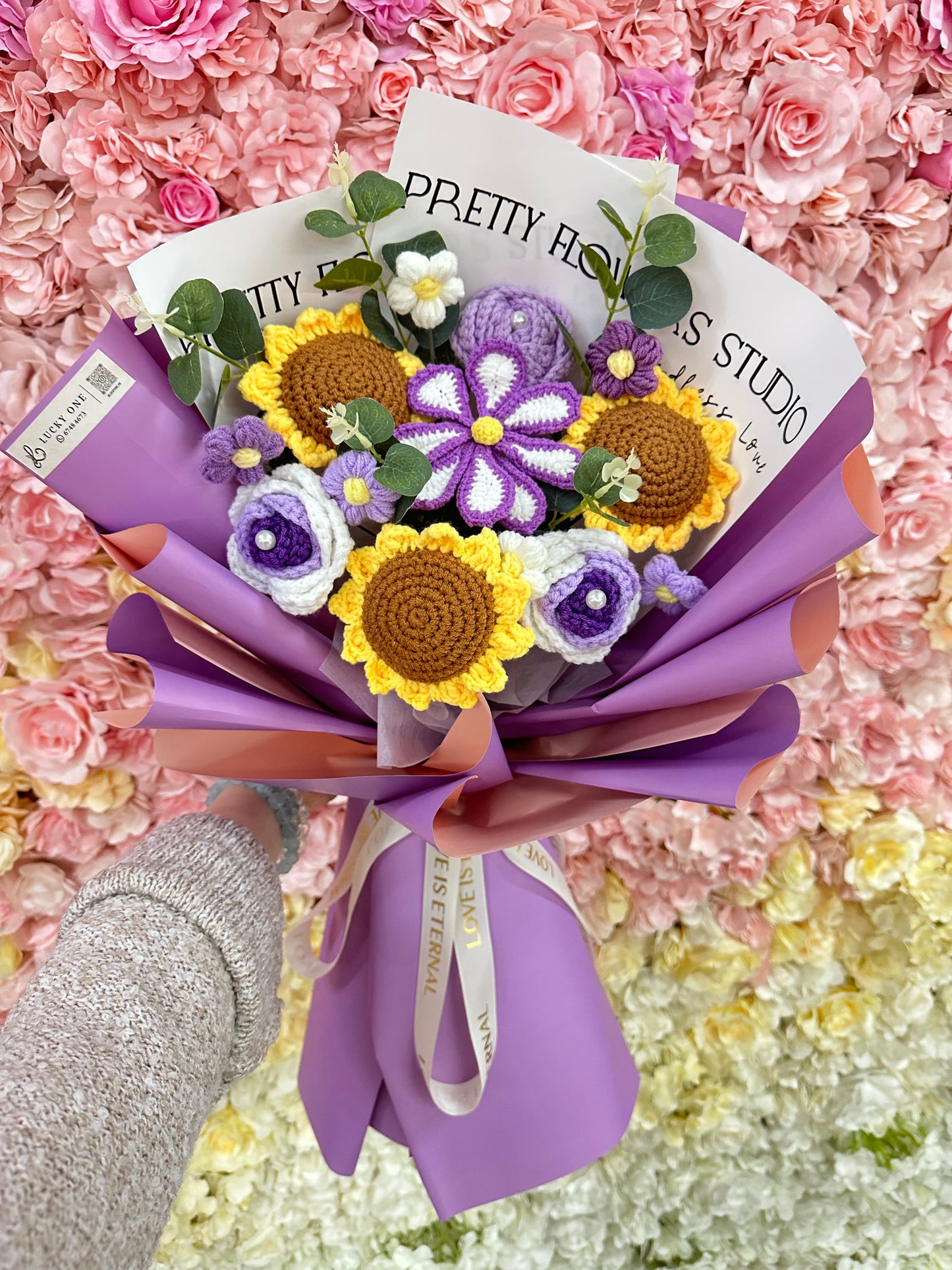 💜XL Size 超大花束|生日花束|客製禮物|生日禮物|畢業花束|週年紀念日花束|情人節花束|即日送花|針織花束|送女朋友|平價花店|網上花店|香港花店|觀塘花店