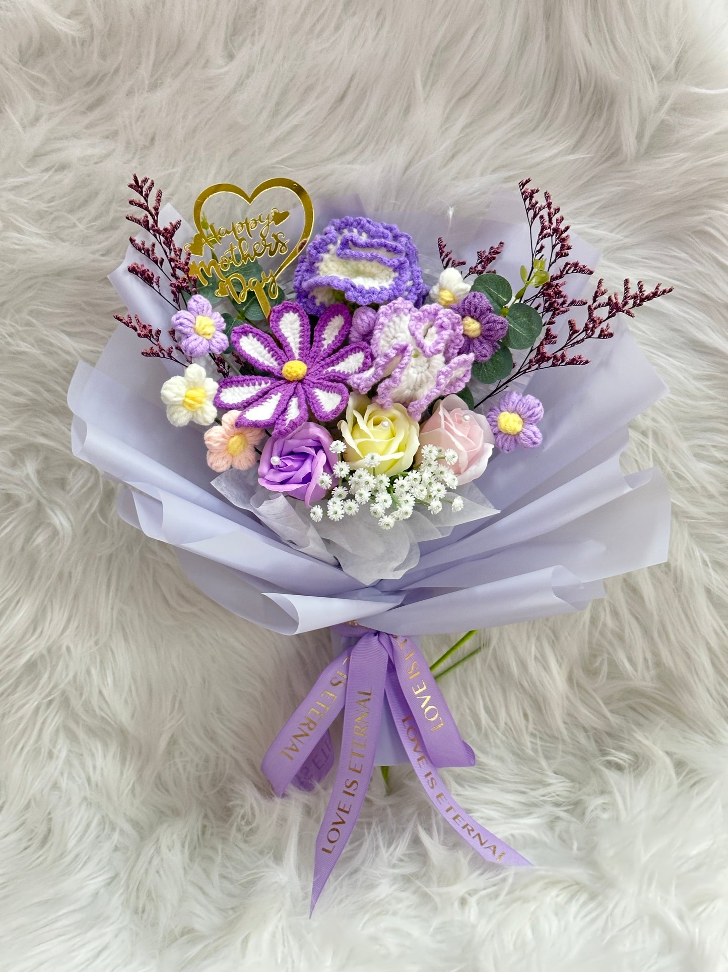 【香港母親節2025】Mother's Day ｜2025 母親節花束｜母親節禮物｜康乃馨花束｜鬱金香花束｜情人節花束｜生日花束｜畢業花束｜即日送花｜針織花束｜送媽咪禮物｜網上花店｜網上訂花｜香港花店｜觀塘花店