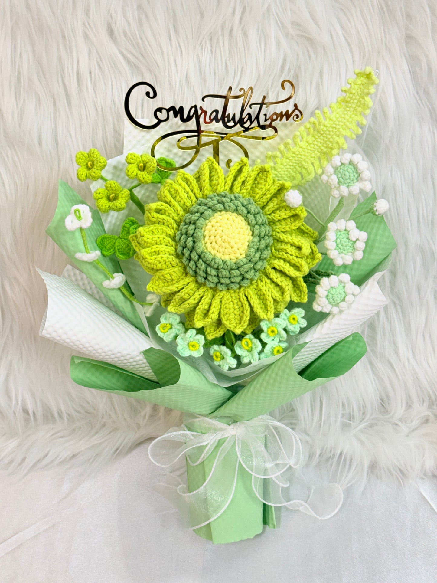 簡約設計花束｜畢業花束｜畢業花｜畢業禮物｜Farewell 花束｜情人節花束｜感謝花束｜升職花束｜生日花束｜週年紀念日花束｜情人節禮物｜公仔花束｜即日送花｜平價花店｜網上花店推介｜網上訂花｜香港花店｜觀塘花店