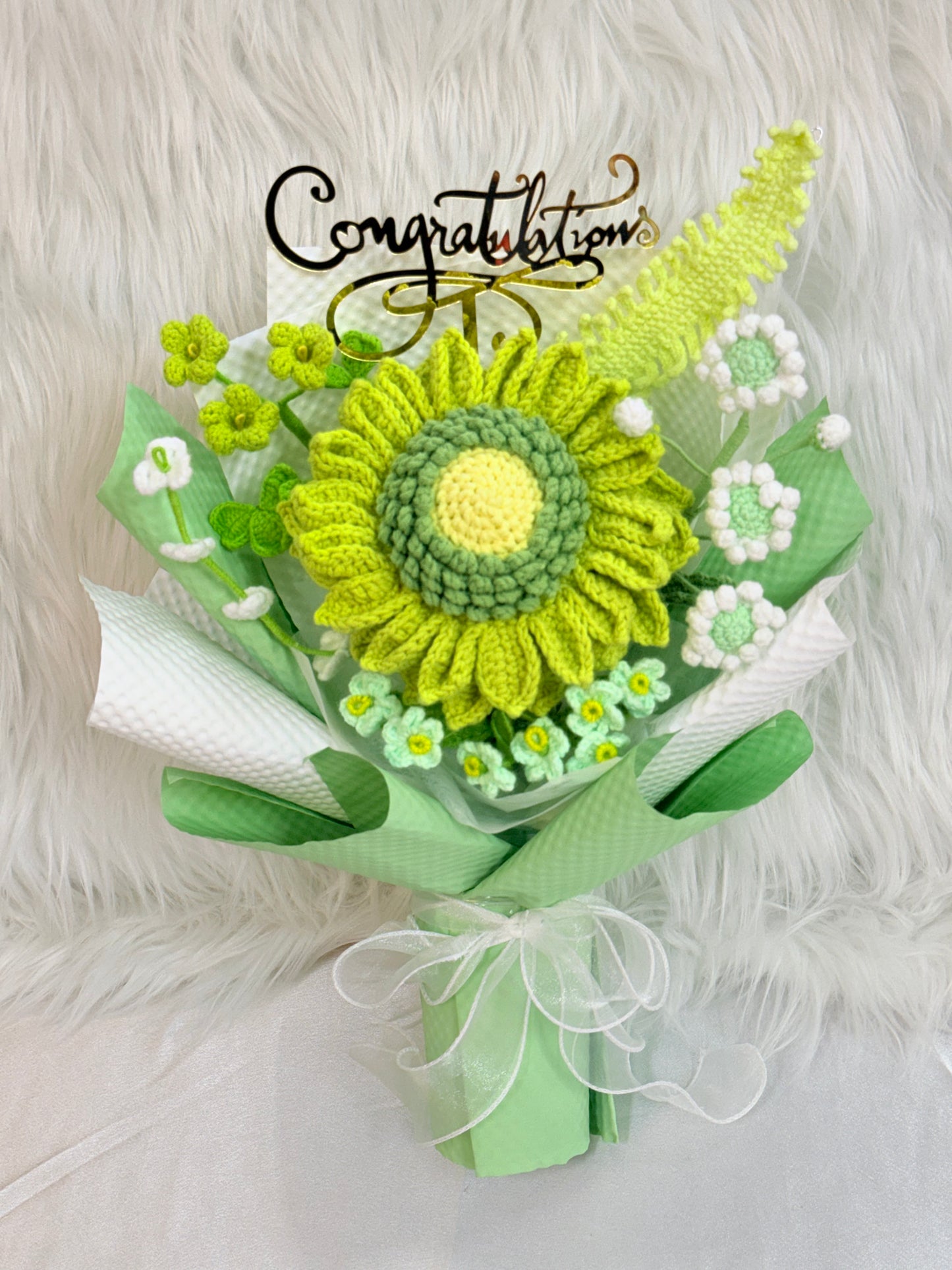 簡約設計花束｜畢業花束｜畢業花｜畢業禮物｜Farewell 花束｜情人節花束｜感謝花束｜升職花束｜生日花束｜週年紀念日花束｜情人節禮物｜公仔花束｜即日送花｜平價花店｜網上花店推介｜網上訂花｜香港花店｜觀塘花店