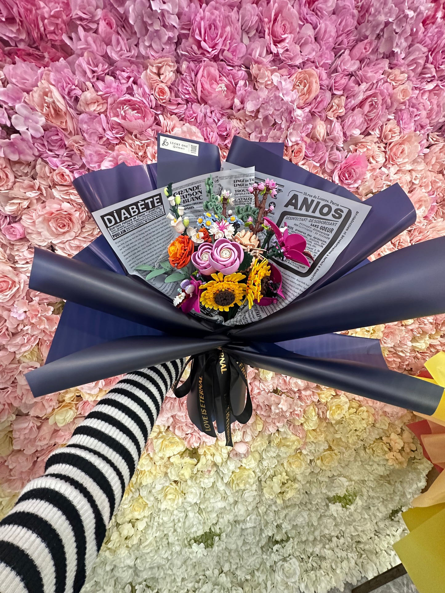 【訂製服務】（非現貨）積木樂高LEGO花束｜客製花束｜ 訂製花束 $298起🔥｜客製禮物｜創意花束｜訂製公仔花束｜生日花束｜畢業花束｜週年紀念日花束｜情人節花束｜升職榮休Farewell 花束｜創意禮物｜網上訂花｜觀塘花店｜香港花店