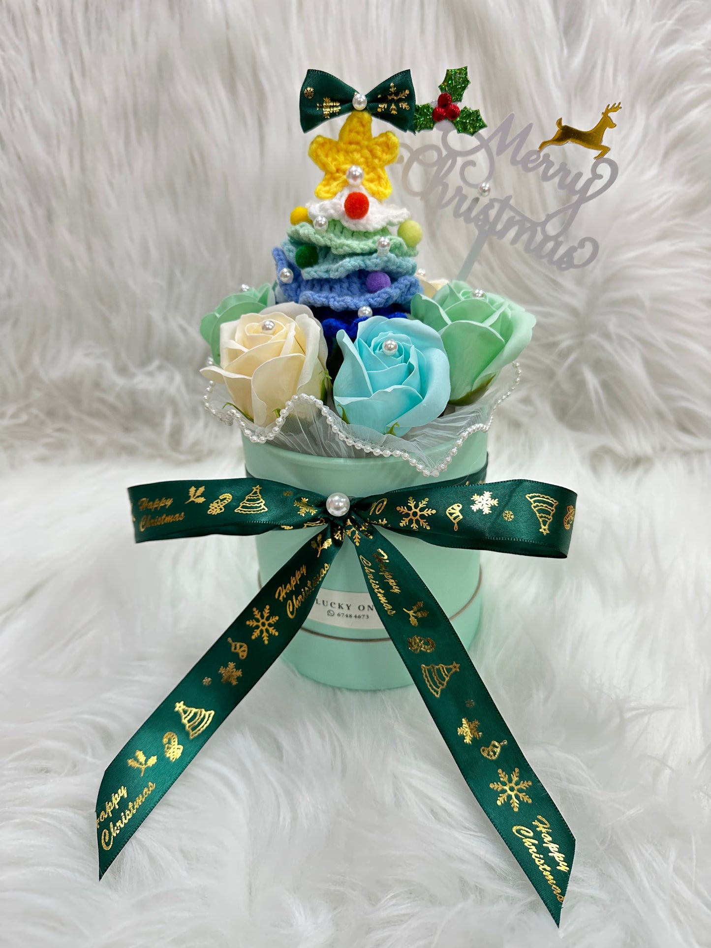 #藍色💙聖誕樹皂花花桶｜聖誕花束｜聖誕節花束｜聖誕花｜聖誕禮物｜聖誕節禮物｜聖誕樹盆栽｜2024聖誕禮物推薦｜交換禮物｜聖誕送咩禮物推介｜網上花店｜觀塘花店｜香港花店