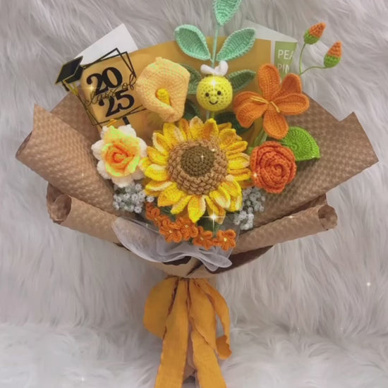 蜜蜂仔｜向日葵｜畢業花束｜畢業花｜畢業禮物｜Farewell 花束｜情人節花束｜感謝花束｜升職花束｜生日花束｜週年紀念日花束｜情人節禮物｜公仔花束｜即日送花｜平價花店｜網上花店推介｜網上訂花｜香港花店｜觀塘花店